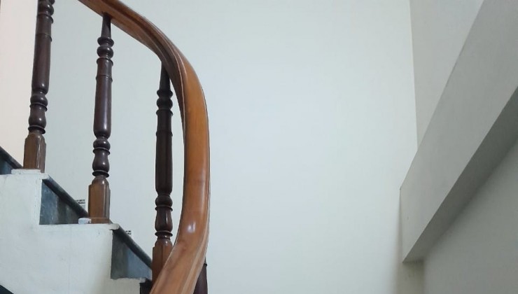 CHO THUÊ NHÀ RIÊNG NGUYÊN CĂN NGÕ 393 TRƯƠNG ĐỊNH, HOÀNG MAI 5 TẦNG, 30M2, 4 P, 12 TRIỆU